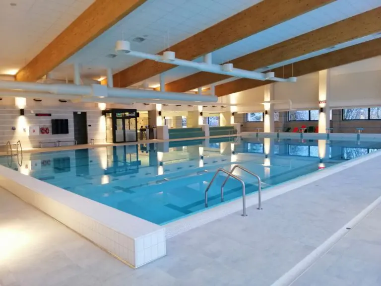 Rekonstrukce rakovnického bazénu s přestavbou na menší aquapark