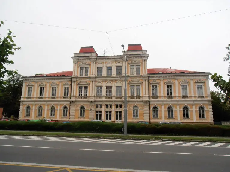 Výstavba strukturované kabeláže v Psychiatrické nemocnici v Opavě