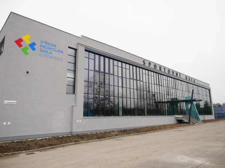 Rekonstrukce sportovní haly SPŠ Otrokovice