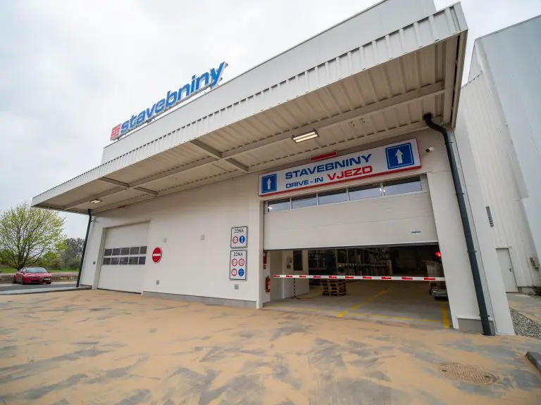 Přístavba drive-in Unihobby Zlín