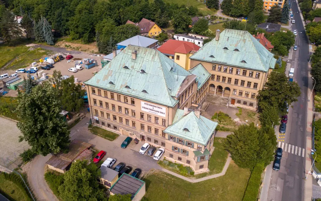 Rekonstrukce VOŠ a SPŠ strojní Děčín