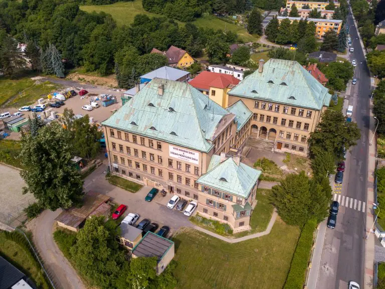 Rekonstrukce VOŠ a SPŠ strojní Děčín